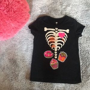 A Halloween child shirt
